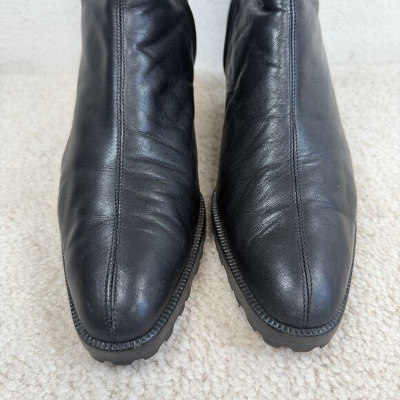 VINTAGE DKNY Black Genuine Leather Ankle Boots Size 9.5 B Mid Heel Zip Up ITALY - Picture 5 of 12